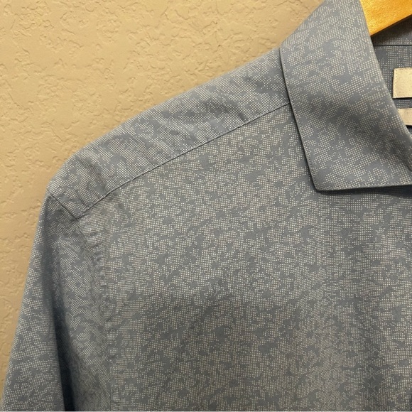 Calvin Klein Men's Blue Patterned Dress Shirt - Picture 2 of 8